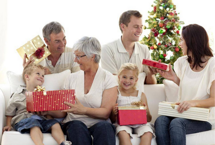 Tips for Visiting Family When Your Child Has Autism